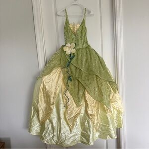 NEW* Women’s Deluxe Tiana Costume